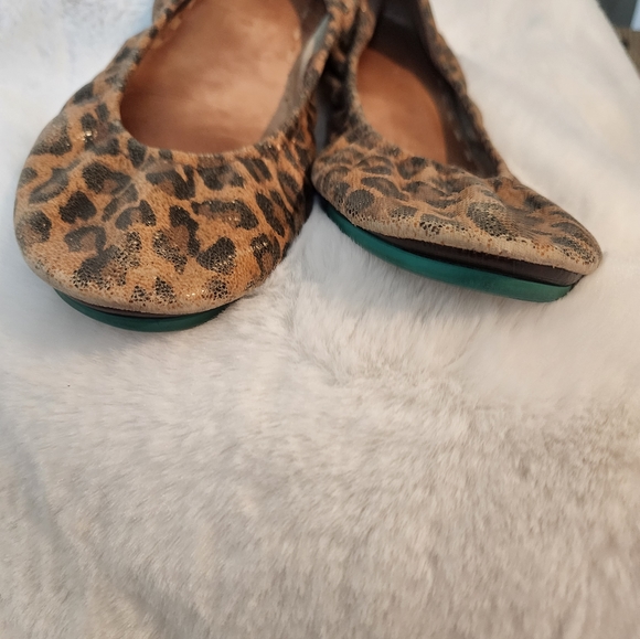 Tieks flats - Picture 4 of 8